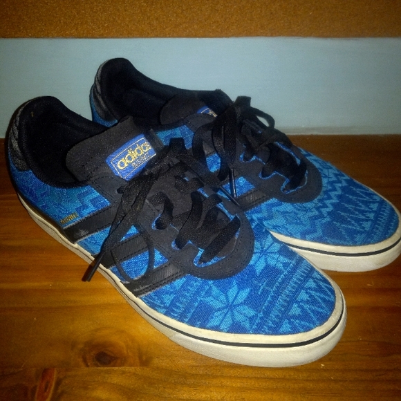 Adidas Busenitz Blue Aztec - Picture 1 of 1